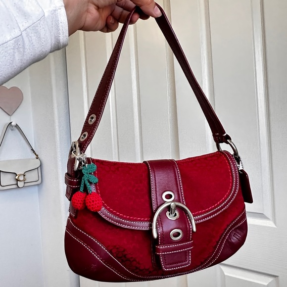 RARE y2k vintage Coach red soho shoulder bag 🍒 - Picture 1 of 7